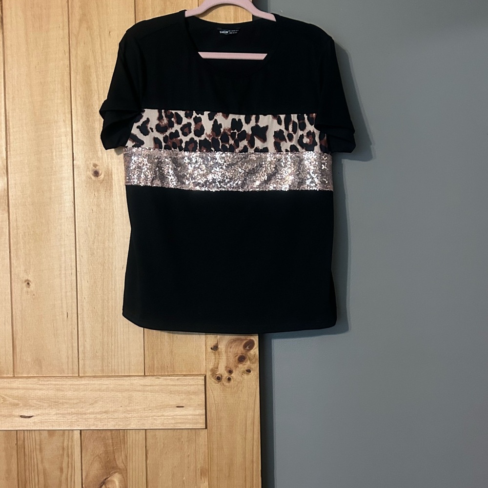 Leopard Print and Sequins Women's Top Size Large